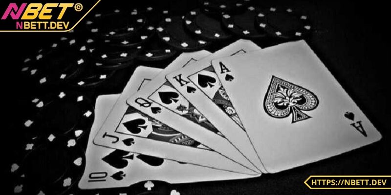 Thùng Phá Sảnh - Cách Nhận Diện, Chiến Thuật Khi Chơi Poker 1 Thông tin về thùng phá sảnh