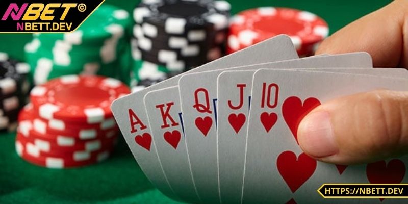 Thùng Phá Sảnh - Cách Nhận Diện, Chiến Thuật Khi Chơi Poker 2 Cấu tạo của sảnh thùng trong poker